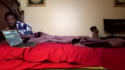 nudenympho online show from November 17, 2025, 11:05 am