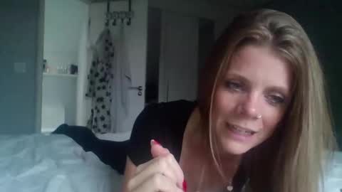 Alice  Nudgeman online show from October 9, 2025, 8:12 am