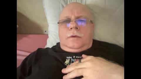 nukiss online show from November 13, 2025, 10:03 am