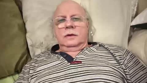 nukiss online show from February 1, 2026, 7:23 pm