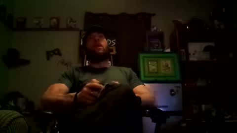 Snapshot of number1dad_ chatting on February 4, 2025, 4:05 am Awwwww Hey Sweetie Pies. Welcome To The Sweetie Pie Lounge. Enjoy The Dad-Cast. SweetCorny Fun-loving Dad Talk. online show from February 4, 2025, 4:05 am