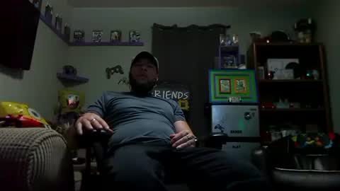 Snapshot of number1dad_ chatting on October 11, 2025, 3:28 am Awwwww Hey Sweetie Pies. Welcome To The Sweetie Pie Lounge. Enjoy The Dad-Cast. SweetCorny Fun-loving Dad Talk. online show from October 11, 2025, 3:28 am