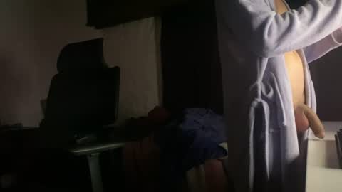 Snapshot of nuria__ chatting on August 3, 2026, 4:33 am nuria__ online show from August 3, 2026, 4:33 am