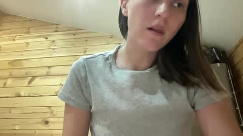 Ema online show from October 19, 2025, 10:38 am