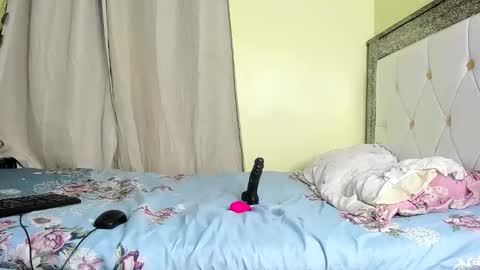 Snapshot of nustypia chatting on December 18, 2025, 2:06 am nustypia online show from December 18, 2025, 2:06 am