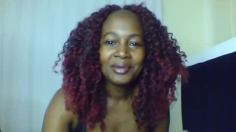 Snapshot of nutgal_ chatting on December 14, 2025, 7:58 am nutgal online show from December 14, 2025, 7:58 am