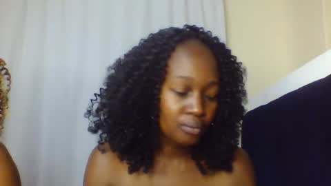Snapshot of nutgal_ chatting on February 13, 2026, 11:39 am nutgal online show from February 13, 2026, 11:39 am