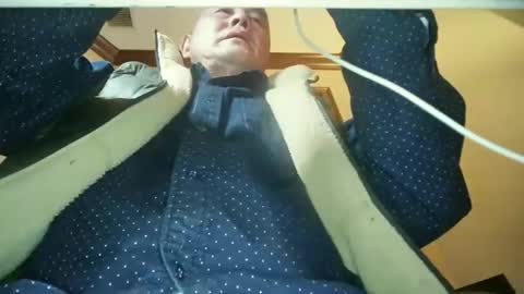 Snapshot of nv4444ny chatting on February 25, 2026, 7:07 am Showme online show from February 25, 2026, 7:07 am