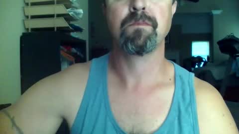 nvrenuff1979 online show from May 20, 2026, 11:38 am