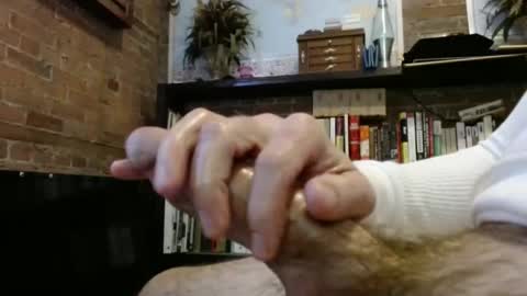 Snapshot of ny_cannon315 chatting on March 5, 2025, 4:35 pm NY cannon315 online show from March 5, 2025, 4:35 pm