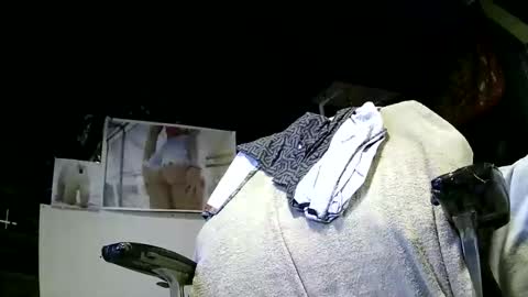 nygal23 online show from February 14, 2026, 9:33 pm