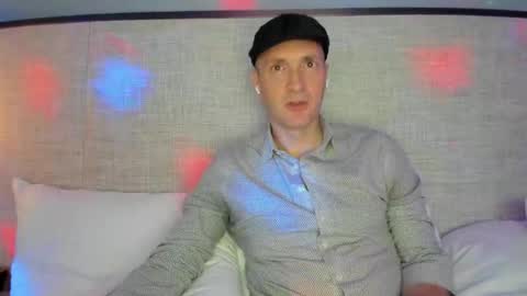 Snapshot of nyhudsonvalleyfun chatting on January 11, 2026, 5:56 am HudsonValleyNYfun online show from January 11, 2026, 5:56 am