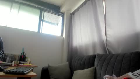 Snapshot of nykhor_paul chatting on November 12, 2025, 5:24 pm Vanessa online show from November 12, 2025, 5:24 pm