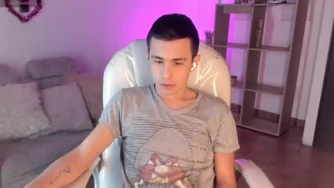 Snapshot of nyko_ds chatting on February 15, 2026, 7:51 am nyko_ds online show from February 15, 2026, 7:51 am