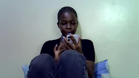 Shalvin online show from May 17, 2026, 10:44 am