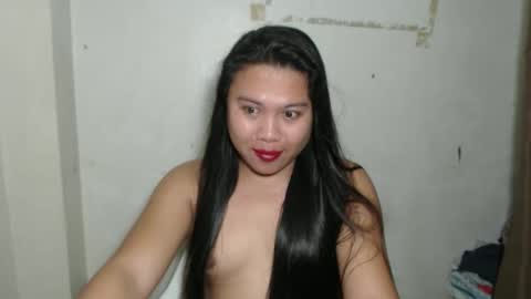 nylecummer online show from October 24, 2025, 8:05 pm