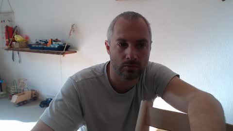 Snapshot of nylonboy2025 chatting on April 28, 2026, 7:13 am nylonboy2025 online show from April 28, 2026, 7:13 am