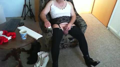 Strumpfhose online show from April 23, 2026, 12:29 pm