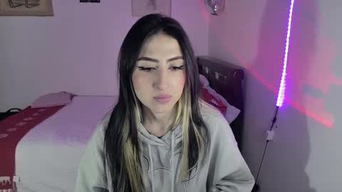 Frida online show from December 3, 2024, 3:30 am