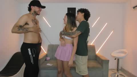 nympho_nathy_sophi online show from February 10, 2026, 1:15 pm