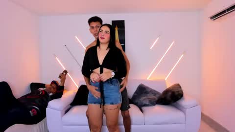 nympho_nathy_sophi online show from April 23, 2026, 1:24 pm