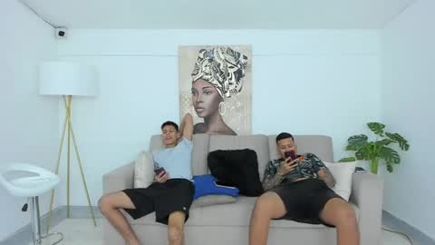 nympho_nathy_sophi online show from April 30, 2026, 1:28 pm