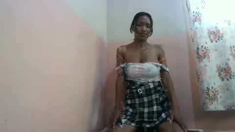 nympholinha online show from February 7, 2025, 6:56 am