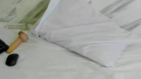 Snapshot of nymphomania9599 chatting on January 26, 2025, 7:31 pm xionela gates online show from January 26, 2025, 7:31 pm