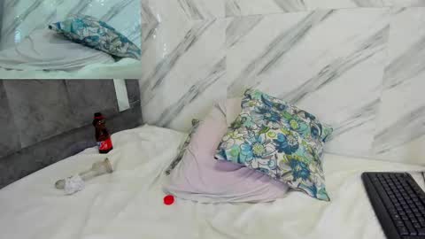 Snapshot of nymphomania9599 chatting on February 28, 2025, 1:47 am xionela gates online show from February 28, 2025, 1:47 am