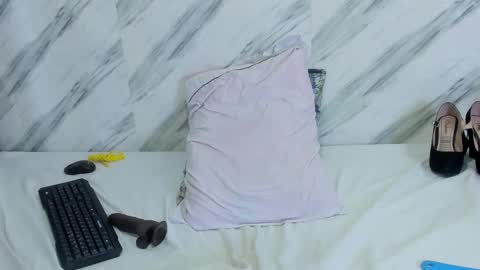 Snapshot of nymphomania9599 chatting on March 3, 2025, 1:10 am xionela gates online show from March 3, 2025, 1:10 am