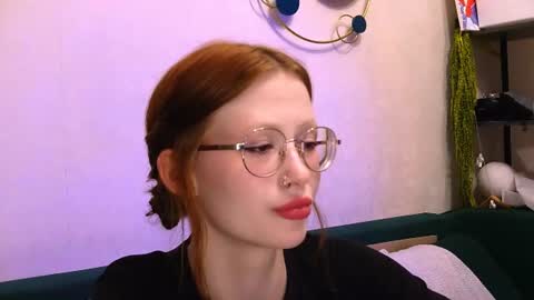 nyra_thira online show from June 16, 2026, 12:46 am