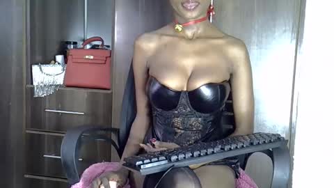 nyverra online show from May 27, 2026, 6:43 am