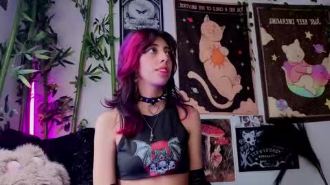 Snapshot of nyx_nayla chatting on April 20, 2026, 7:59 pm online show from April 20, 2026, 7:59 pm