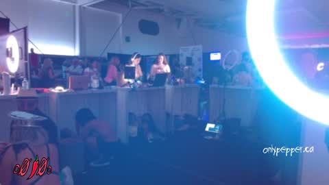 Pepper online show from February 2, 2025, 1:12 am