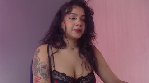 Snapshot of obeyval chatting on November 15, 2025, 4:14 pm Vale online show from November 15, 2025, 4:14 pm