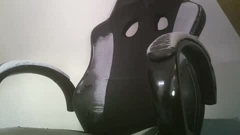 Snapshot of obiwan505 chatting on March 4, 2026, 10:54 am Obiwan online show from March 4, 2026, 10:54 am