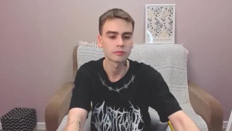 Snapshot of obormot999 chatting on December 4, 2025, 3:10 pm obormot999 online show from December 4, 2025, 3:10 pm