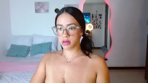 Snapshot of obsidian_love1 chatting on June 22, 2026, 10:07 pm obsidian_love1 online show from June 22, 2026, 10:07 pm