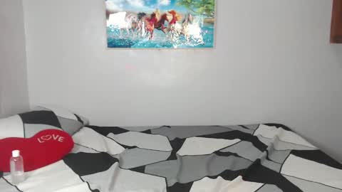 Miss Sidiaget one of my socials and lets plan our meet up there HATE CHEAP GUYS online show from October 28, 2025, 12:19 pm