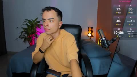 Snapshot of obzidyan chatting on September 8, 2025, 5:23 pm Obzidyan online show from September 8, 2025, 5:23 pm