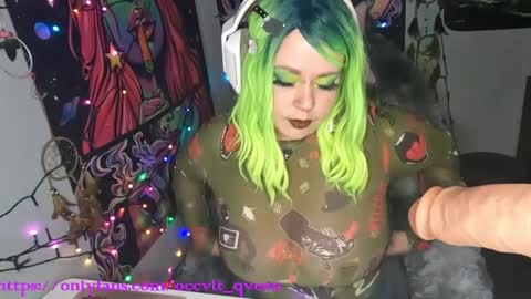 Snapshot of occvlt_qveen chatting on February 5, 2025, 1:04 am occvlt qveen online show from February 5, 2025, 1:04 am