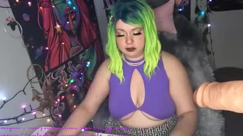 Snapshot of occvlt_qveen chatting on February 8, 2025, 7:37 am occvlt qveen online show from February 8, 2025, 7:37 am