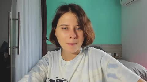 Evie online show from January 11, 2025, 8:22 am