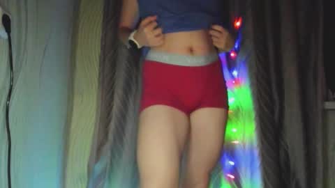 Evie online show from October 1, 2025, 4:57 pm