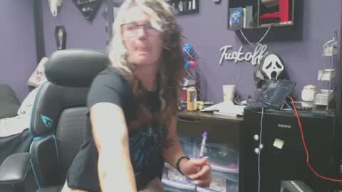 Oddy With A Body online show from October 13, 2025, 7:08 am