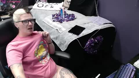 Oddy With A Body online show from February 12, 2026, 5:57 am