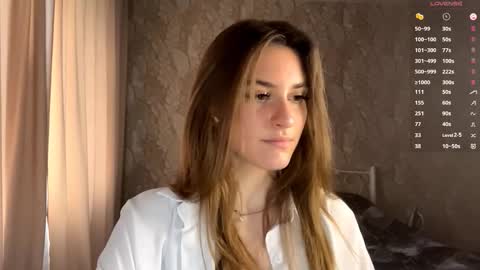 Snapshot of odelinabain chatting on October 12, 2025, 9:08 am Mia online show from October 12, 2025, 9:08 am