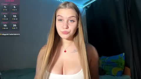 Lili online show from May 25, 2026, 1:28 pm