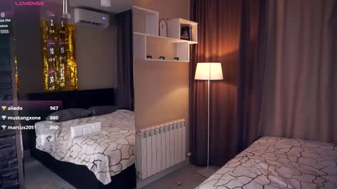 Thea online show from March 5, 2025, 9:15 pm