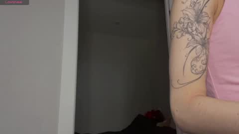 Thea online show from April 6, 2026, 4:21 am